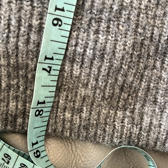 H&M Square Milkmaid Heather G Sweater Size S - Picture 10 of 11